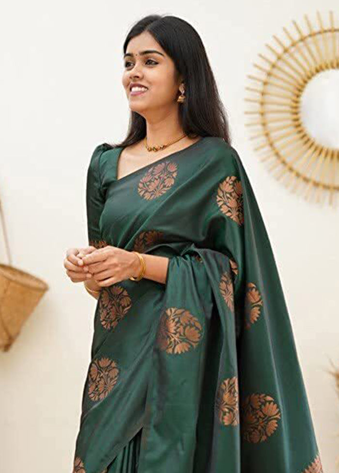 Green Banarasi Silk Saree With Blouse Piece