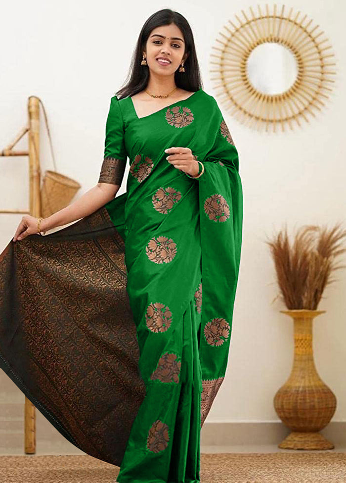 Parrot Green Banarasi Silk Saree With Blouse Piece