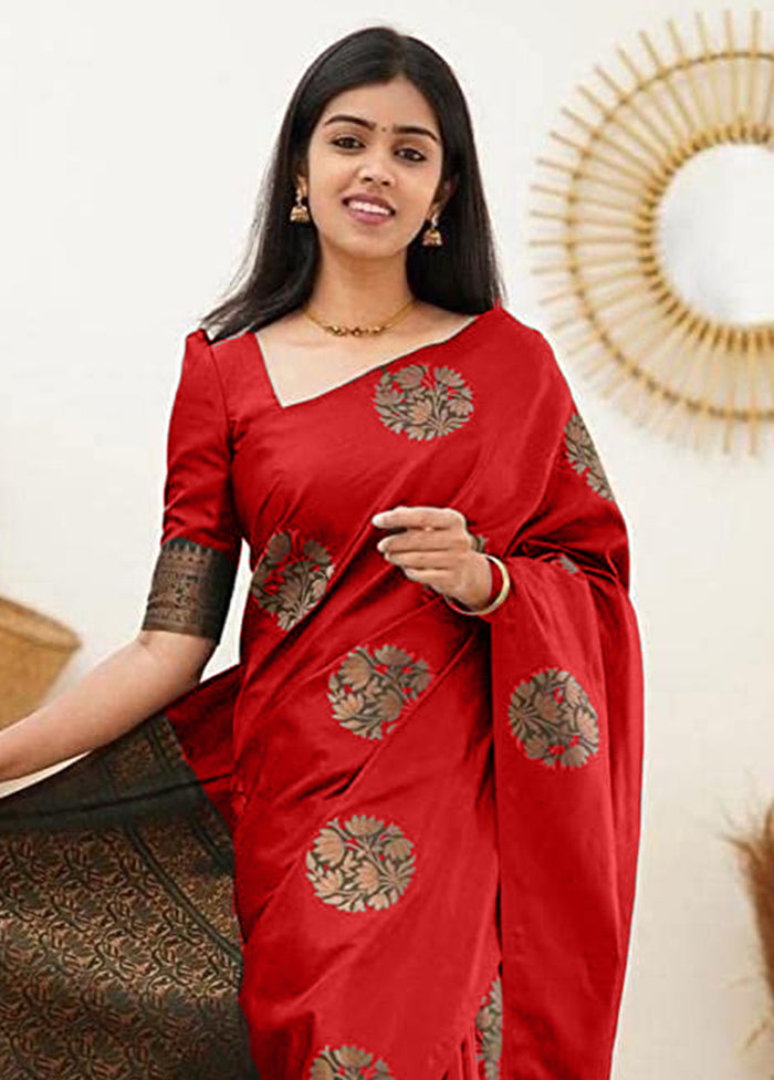 Red Banarasi Silk Saree With Blouse Piece