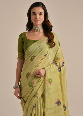 Pista Green Pure Cotton Saree With Blouse Piece