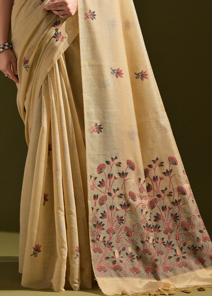 Cream Pure Cotton Saree With Blouse Piece