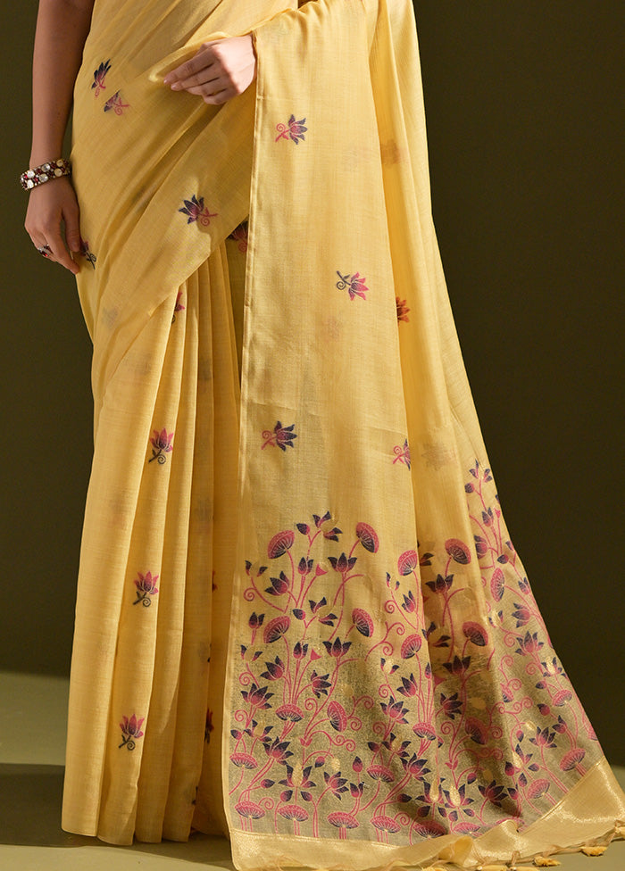 Yellow Pure Cotton Saree With Blouse Piece