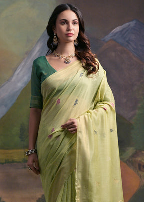 Pista Green Pure Cotton Saree With Blouse Piece