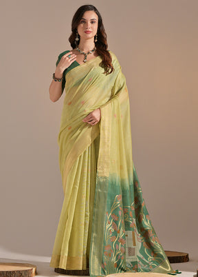 Pista Green Pure Cotton Saree With Blouse Piece