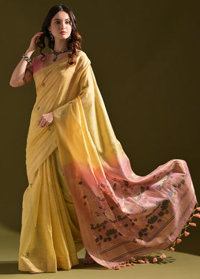 Yellow Pure Cotton Saree With Blouse Piece