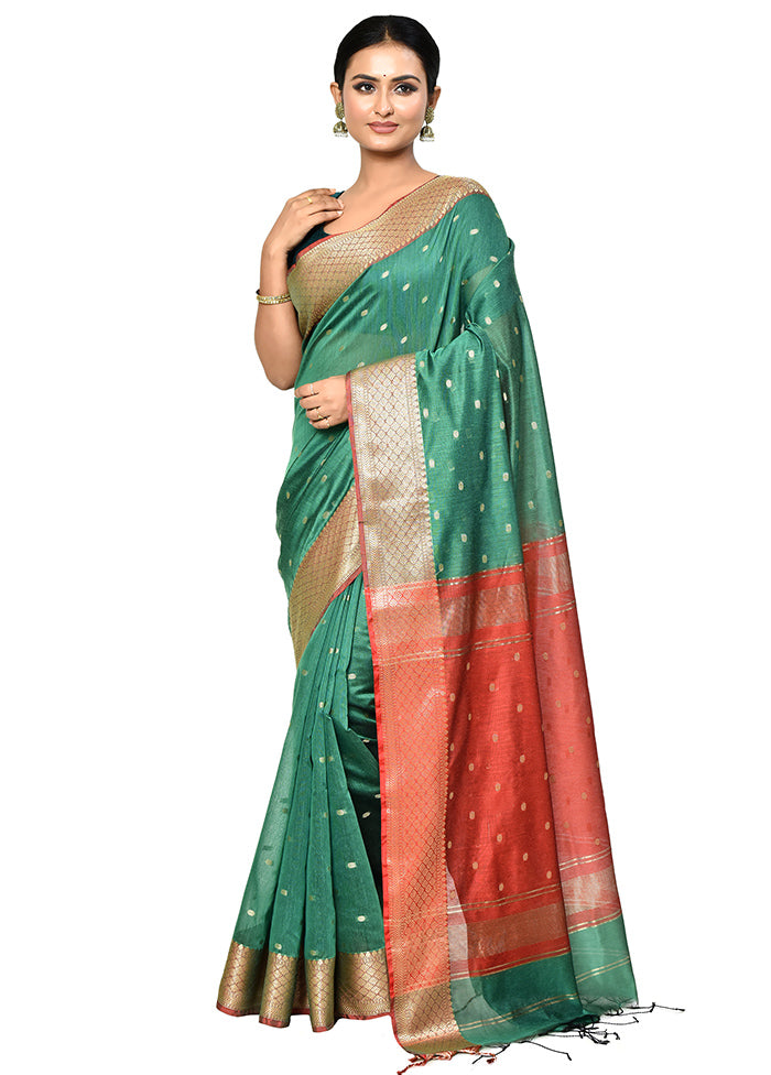 Green Cotton Saree With Blouse Piece