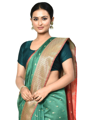 Green Cotton Saree With Blouse Piece