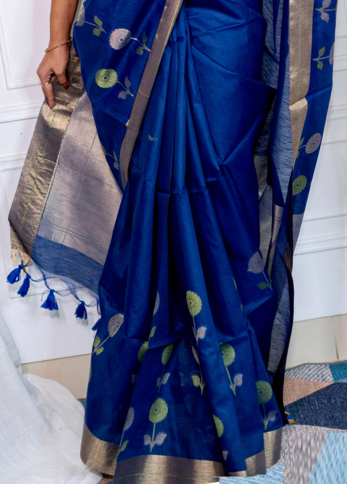 Blue Cotton Saree With Blouse Piece