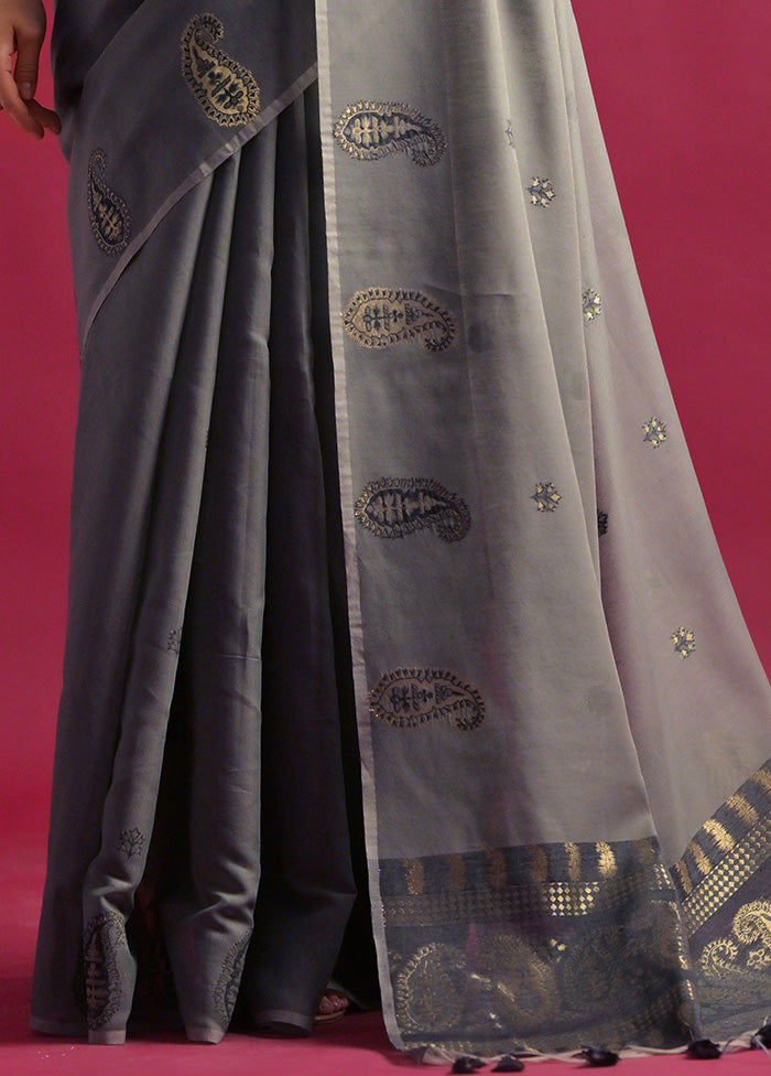 Grey Pure Cotton Saree With Blouse Piece