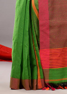 Parrot Green Cotton Saree With Blouse Piece