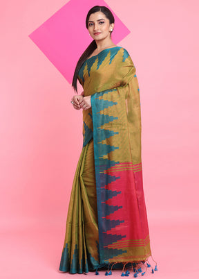 Olive Green Spun Silk Saree With Blouse Piece