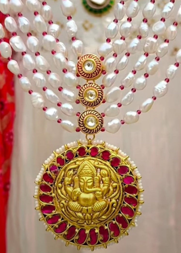 Ganesh Temple Pendent With Baroque Pearl Mala