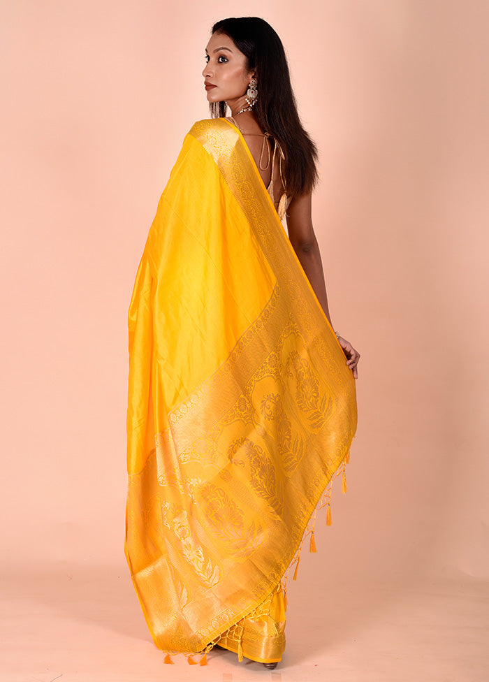 Yellow Dupion Silk Saree With Blouse Piece