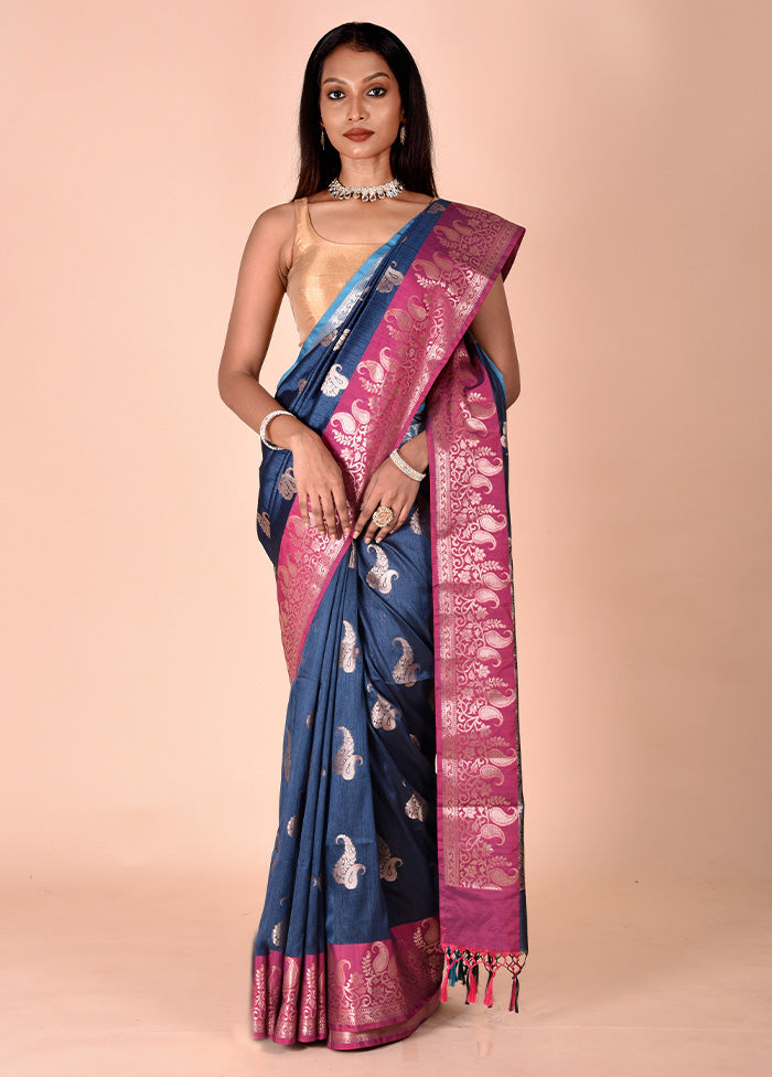 Blue Cotton Saree With Blouse Piece