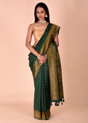 Green Georgette Saree With Blouse Piece