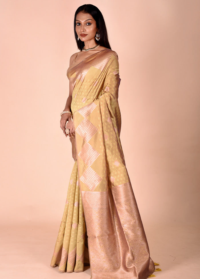 Yellow Kora Silk Saree With Blouse Piece