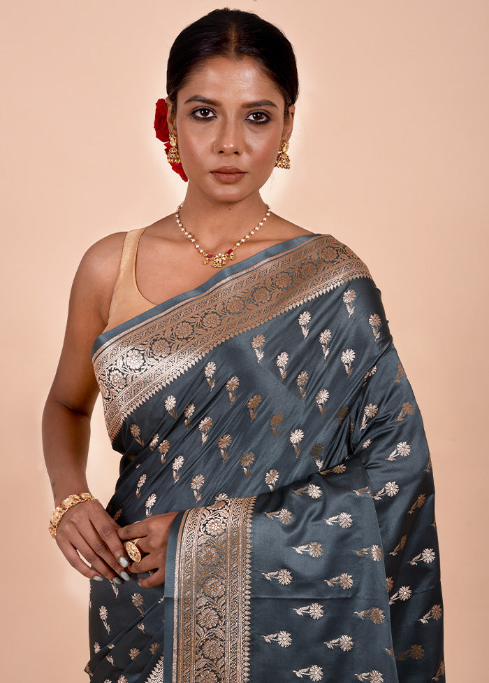 Grey Banarasi Silk Saree With Blouse Piece