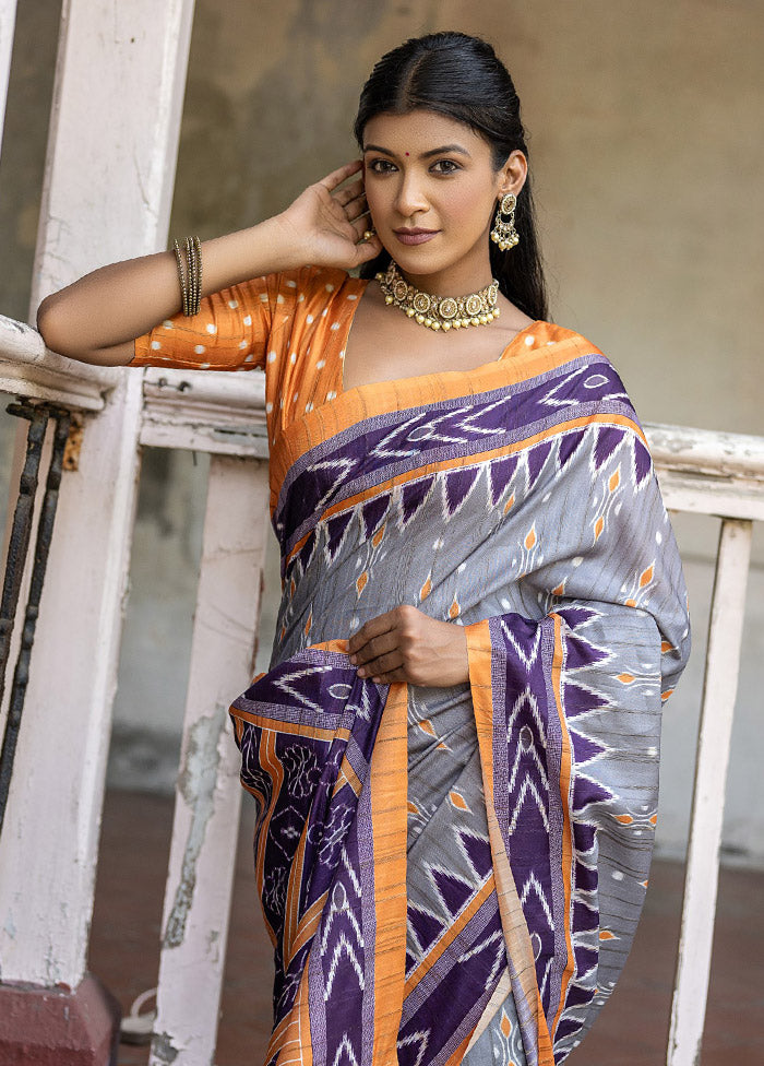 Grey Cotton Saree With Blouse Piece