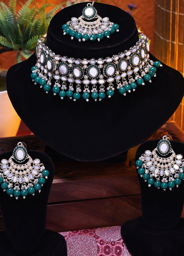 Green Alloy Glossy Jewellery Set