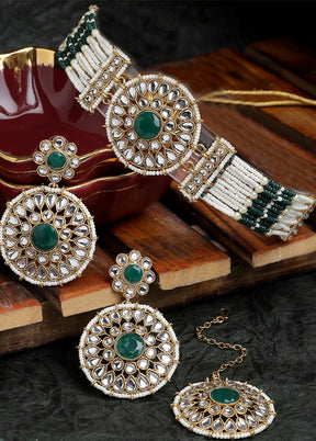 Green Alloy Glossy Jewellery Set