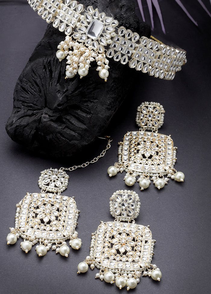 White Alloy Glossy Jewellery Set