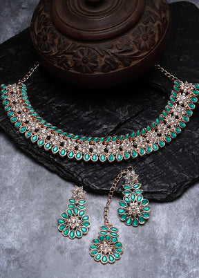 Green Alloy Glossy Jewellery Set