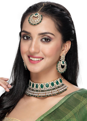 Green Alloy Glossy Jewellery Set