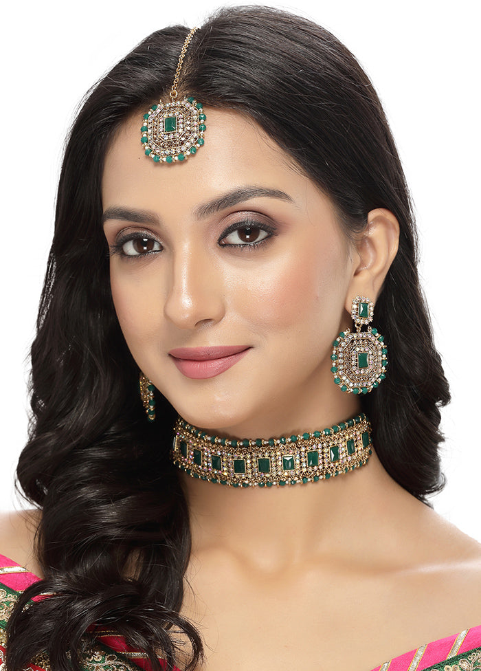 Green Alloy Glossy Jewellery Set