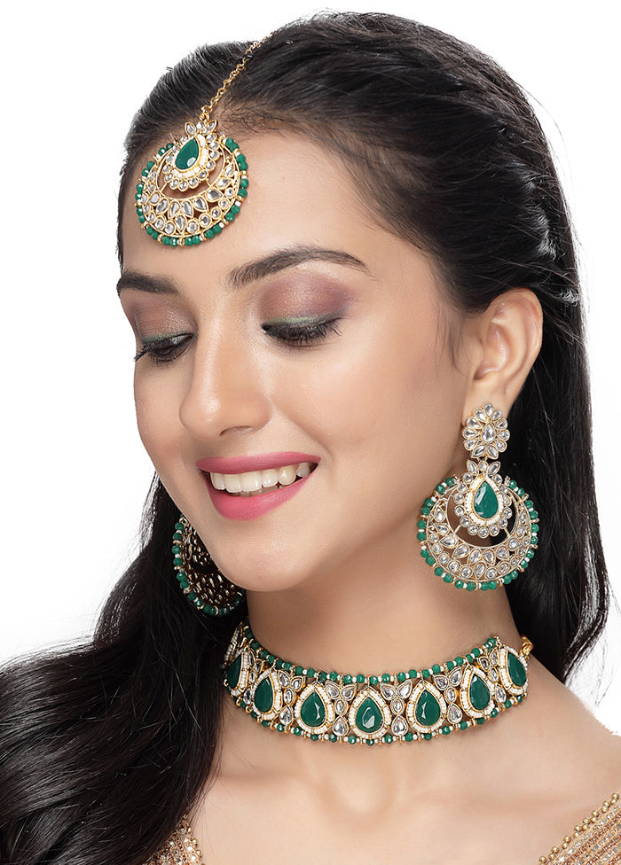 Green Alloy Glossy Jewellery Set