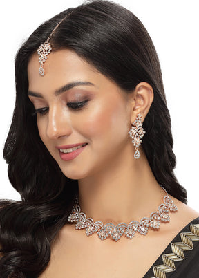 White Alloy Glossy Jewellery Set