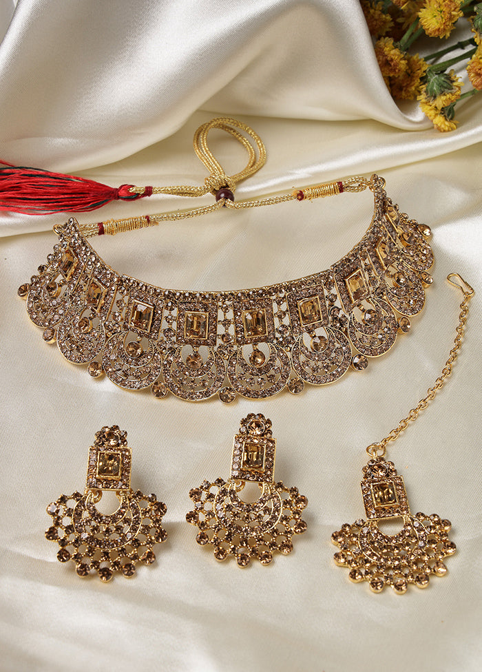 Golden Alloy Glossy Jewellery Set