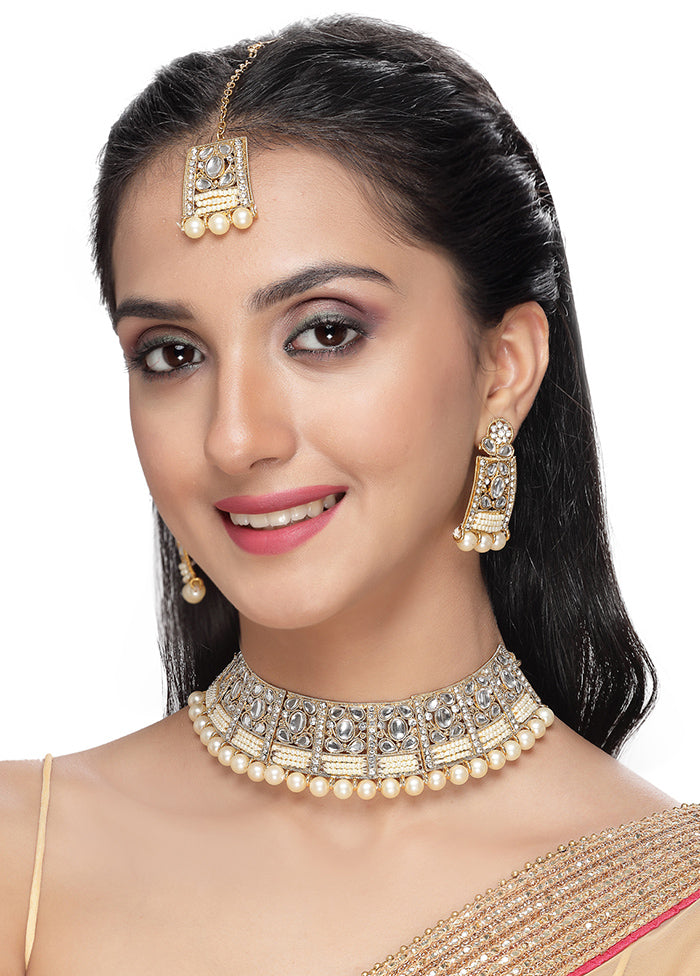 White Alloy Glossy Jewellery Set