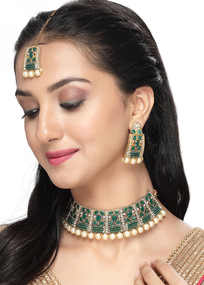 Green Alloy Glossy Jewellery Set