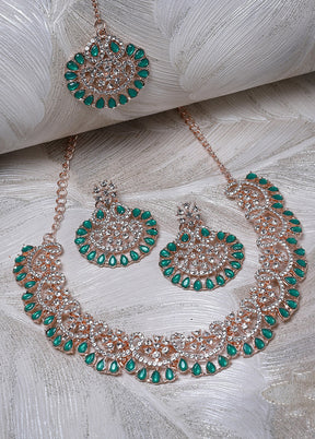 Green Alloy Glossy Jewellery Set