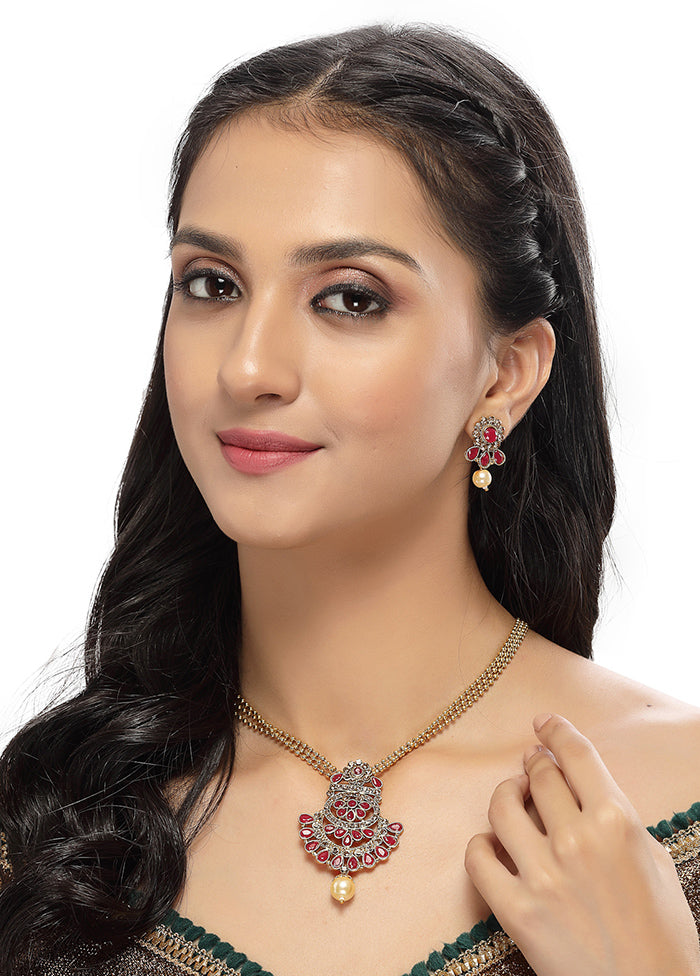 Maroon Alloy Glossy Jewellery Set