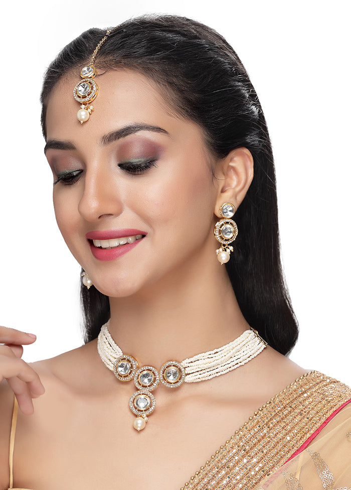 White Alloy Glossy Jewellery Set