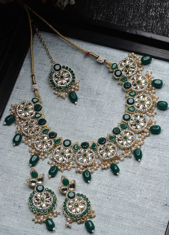 Green Alloy Glossy Jewellery Set