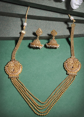 Golden Alloy Glossy Jewellery Set