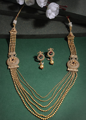 Golden Alloy Glossy Jewellery Set