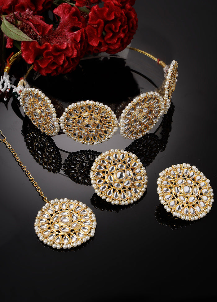 White Alloy Glossy Jewellery Set