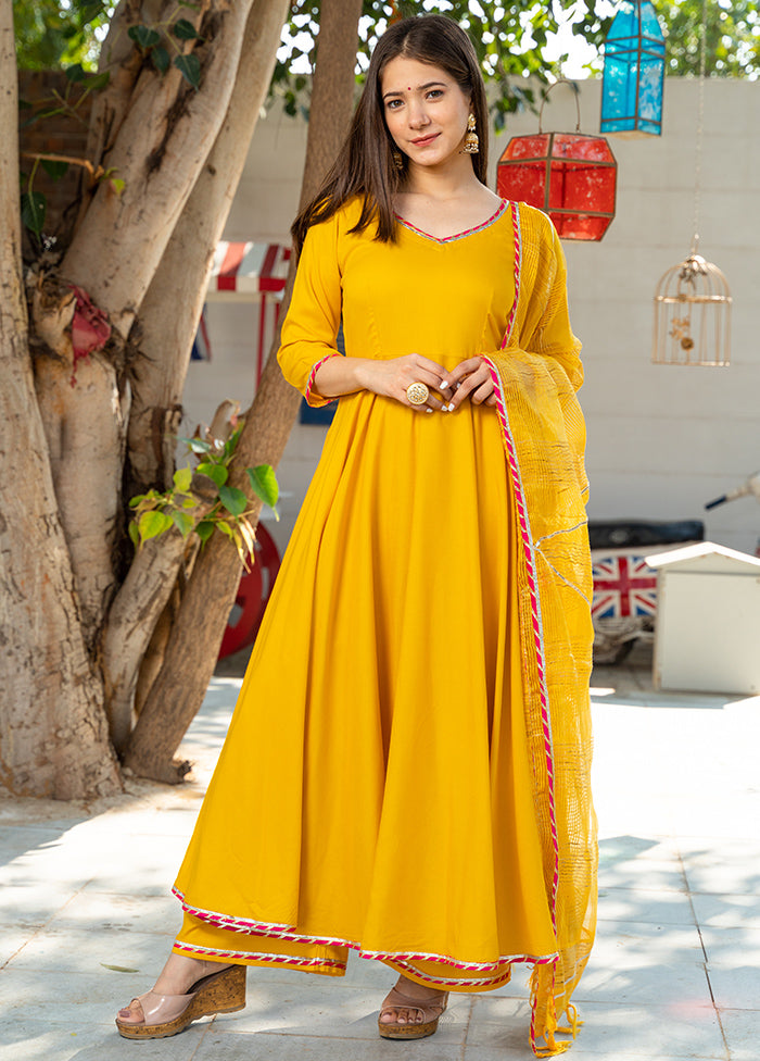 3 Pc Yellow Readymade Suit Set