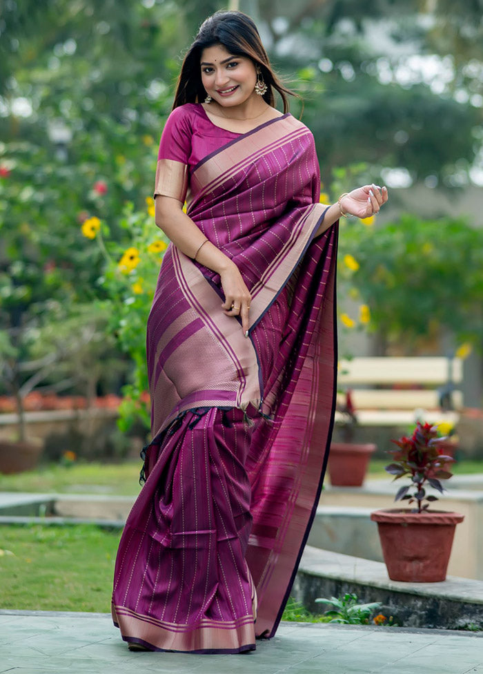 Rani Dupion Silk Saree With Blouse Piece