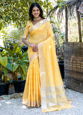 Yellow Cotton Saree With Blouse Piece