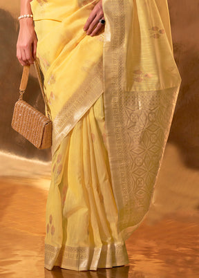 Yellow Cotton Saree With Blouse Piece