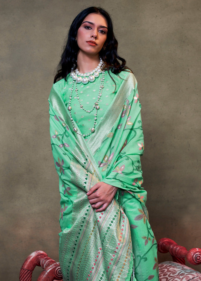 Green Cotton Saree With Blouse Piece