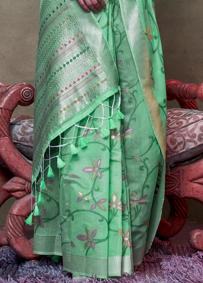 Green Cotton Saree With Blouse Piece