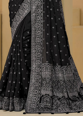 Black Banarasi Pure Silk Saree With Blouse Piece