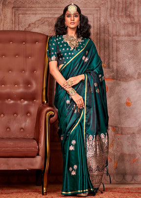 Green Spun Silk Saree With Blouse Piece