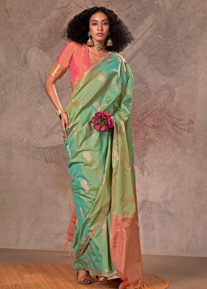 Green Spun Silk Saree With Blouse Piece