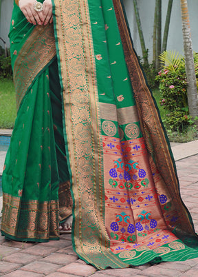 Green Dupion Silk Saree With Blouse Piece